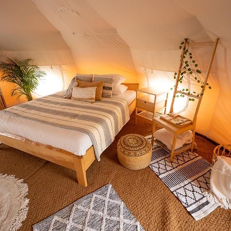 Glamping Gozdna Jasa Hotel โบเว็ก ภายนอก รูปภาพ